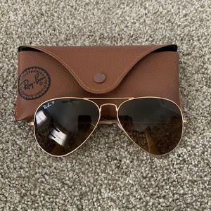 Ray-Ban Polarized Aviators! In GREAT condition